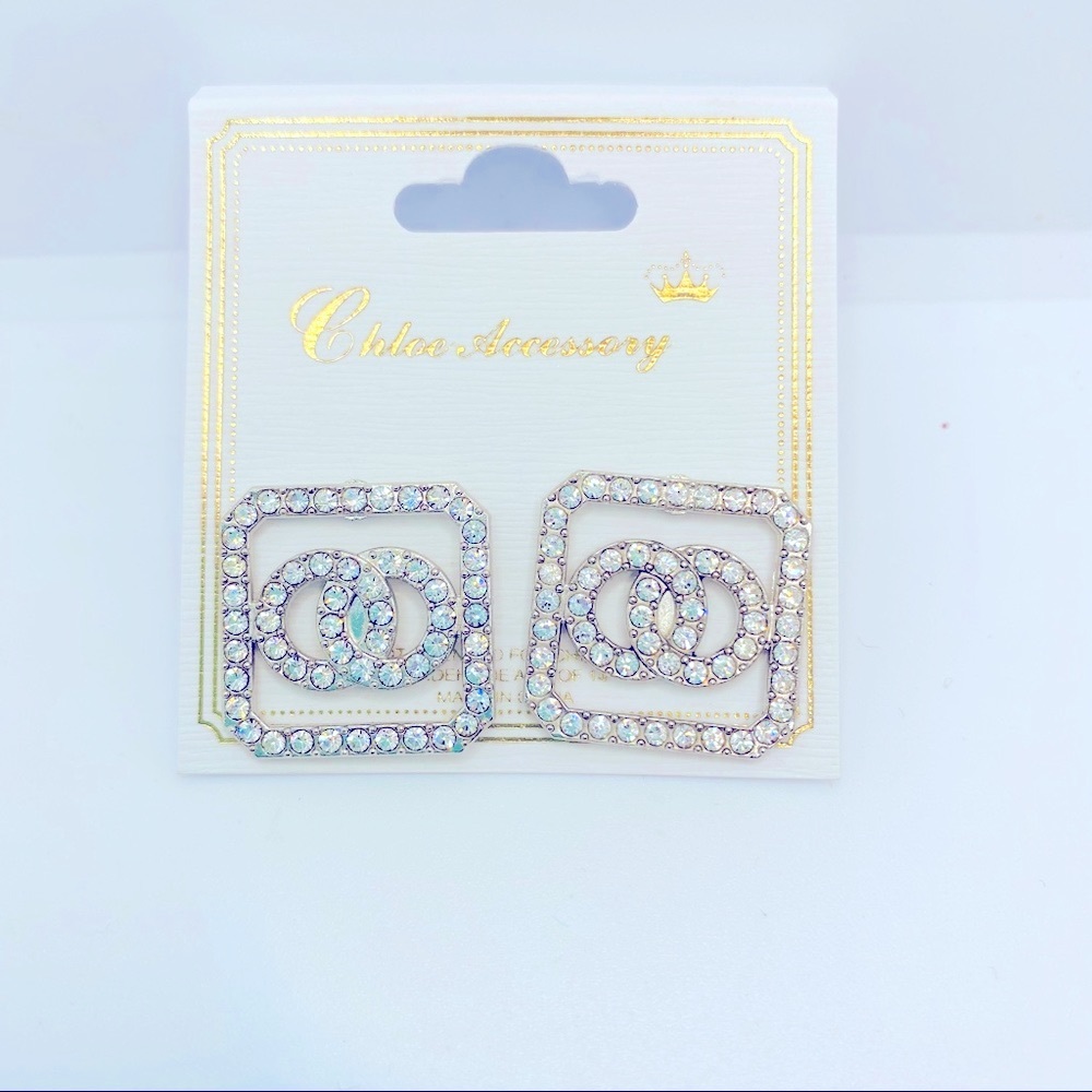 Earrings Crystal Forever Love Set In Silver Tone Pierced 15$